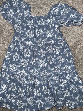 Girls' Blue Floral Puff-Sleeve Tiered Dress